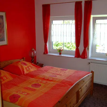 Huus Westerdiek Apartment *